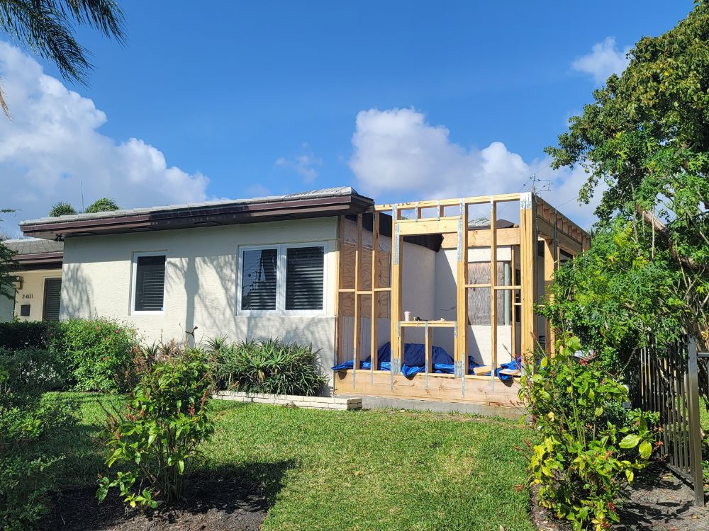 Roof and Frame Engineering Website Banner